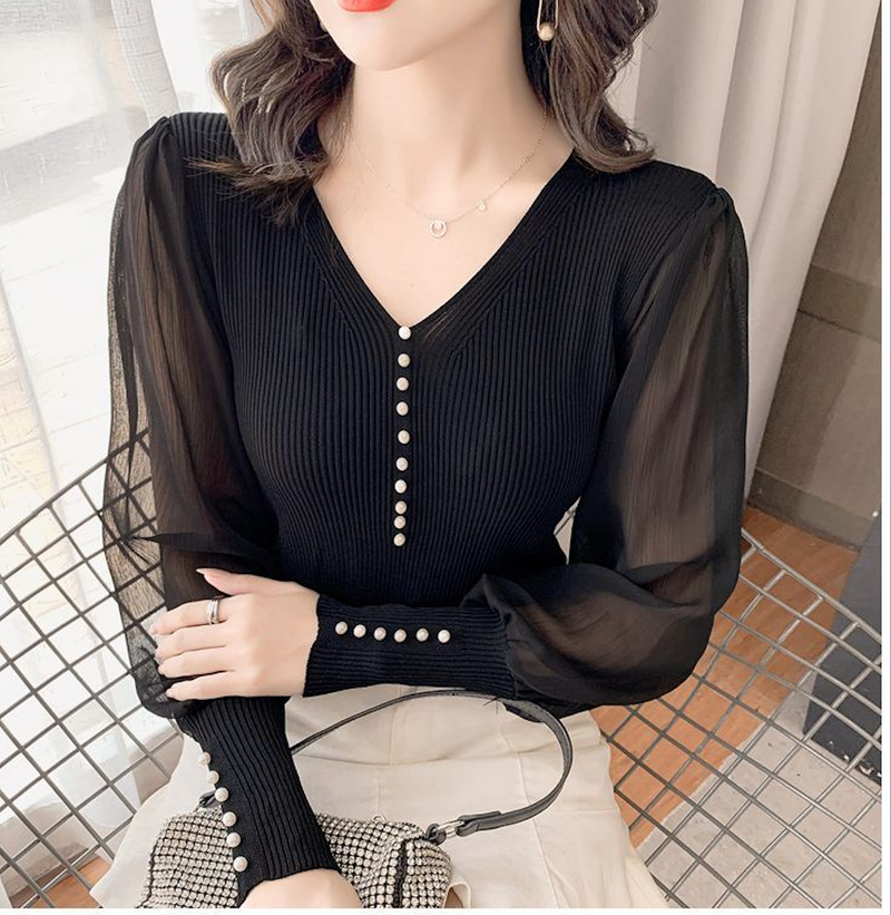 Pearl Charm Blouse